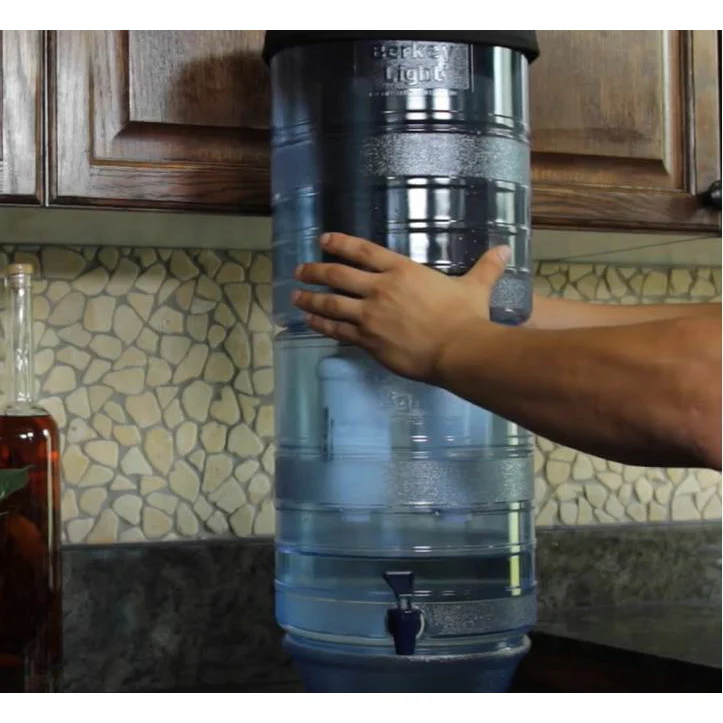 Light Berkey Water Filter System  Includes 2 Black Berkey Filters - Image 12